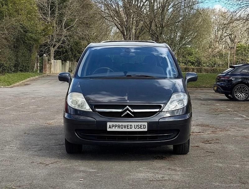 Usado Citroën C8 2003 Gris Monovolumen