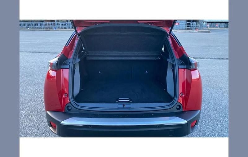 Used Peugeot e-2008 GTi 100 kW (136 HP) 2023 Red SUV