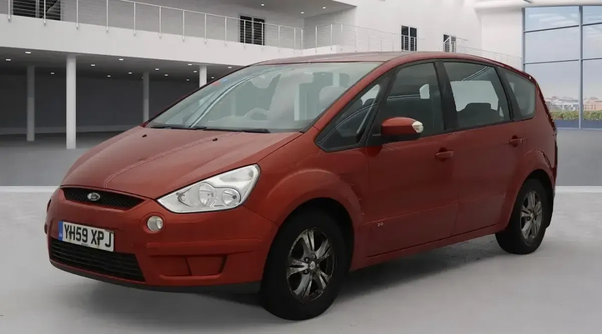 Used Ford S-MAX Zetec 138 HP (101 kW) 2009 Red MPV