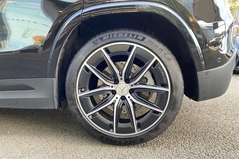 Used Mercedes GLA35 AMG Premium 306 HP (225 kW) 2025 Cosmos black SUV