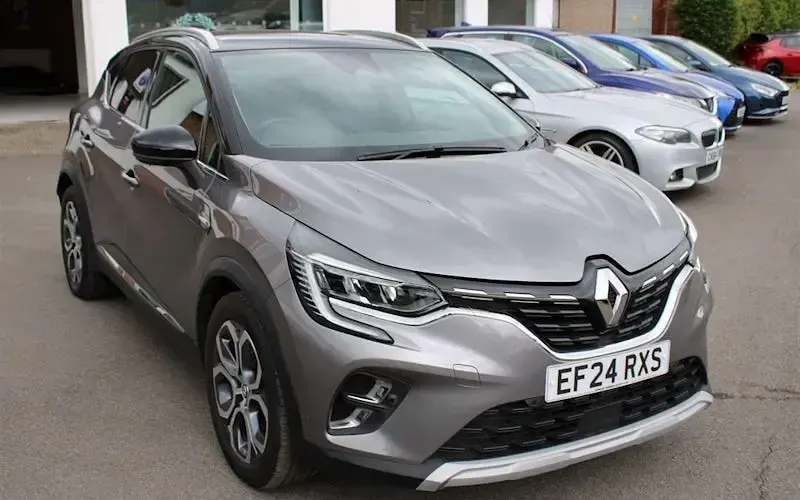 Used Renault Captur Techno 143 HP (105 kW) 2024 SUV