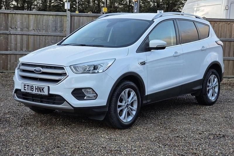 Used Ford Kuga Titanium 150 HP (110 kW) 2018 White SUV