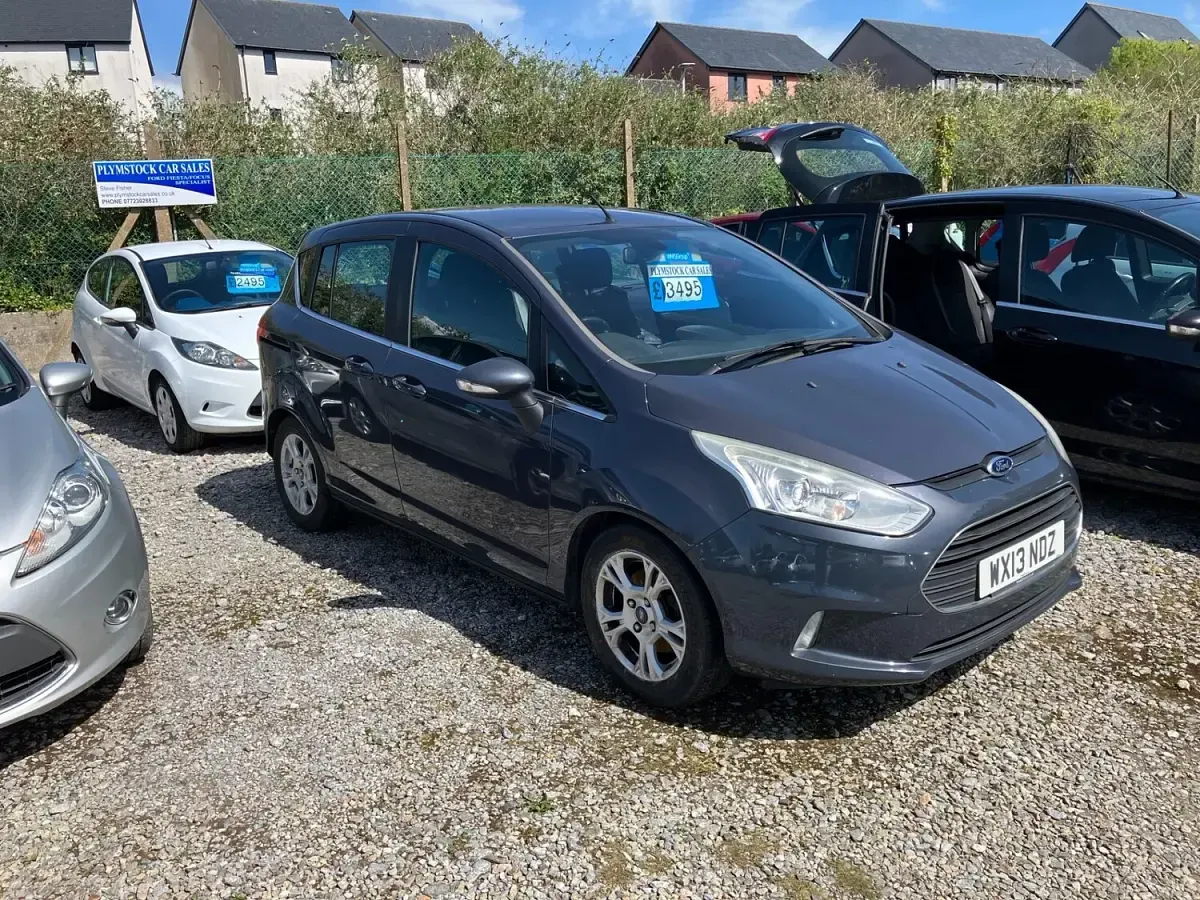 Used Ford B-MAX Zetec 90 HP (66 kW) 2013 Grey MPV