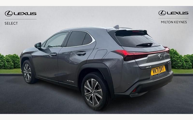 Used Lexus UX 150 kW (204 HP) 2022 SUV