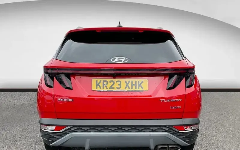 Used Hyundai Tucson Premium 230 HP (169 kW) 2023 Red SUV