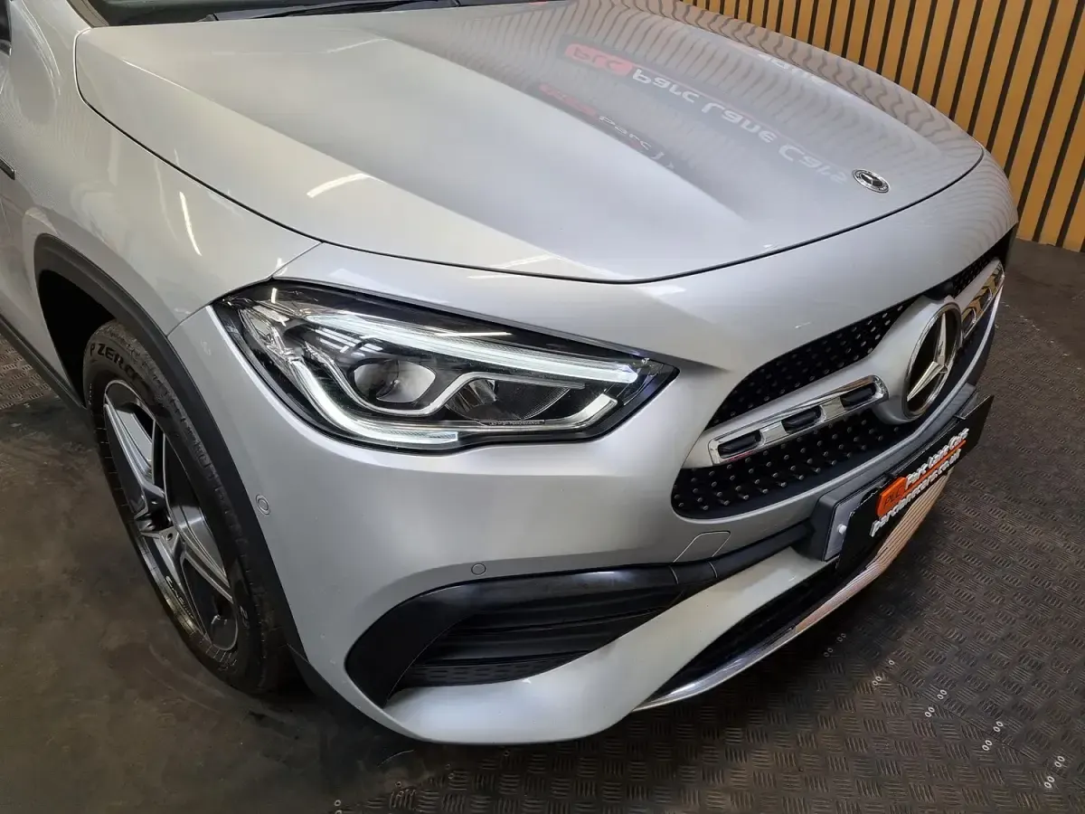 Used Mercedes GLA250 Exclusive 214 HP (157 kW) 2021 Silver SUV