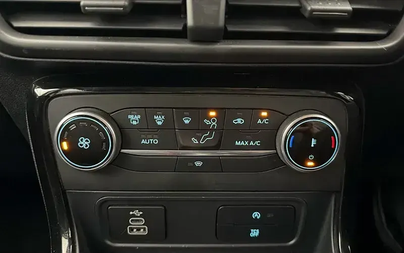 Used Ford Ecosport Active 125 HP (91 kW) 2022 Blue SUV