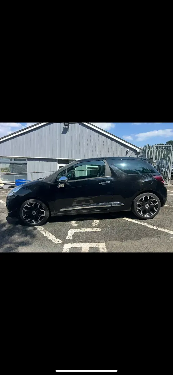 Used Citroën DS3 2014 Black Hatchback