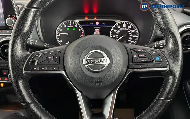 Used Nissan Juke Tekna 114 HP (83 kW) 2021 Blue SUV