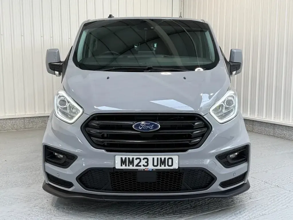Used Ford Transit Custom Limited 170 HP (125 kW) 2023 Grey Van