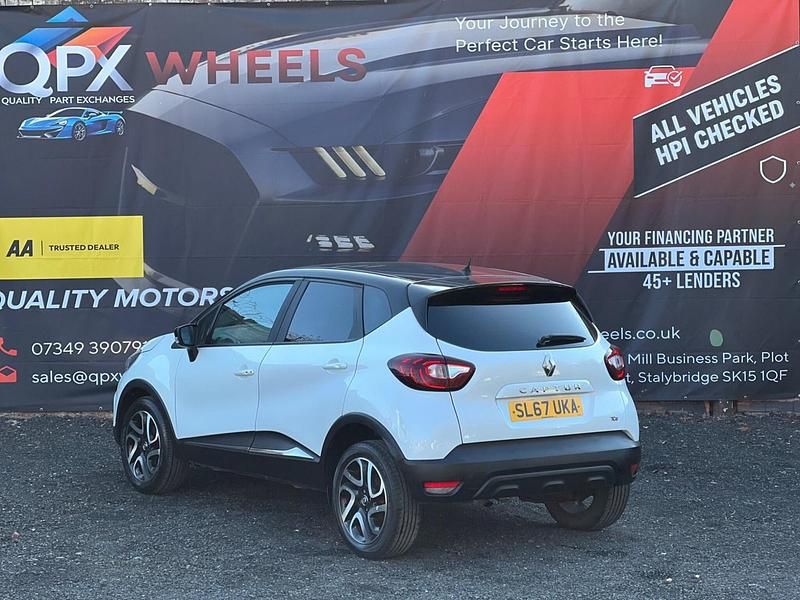Second-hand Renault Captur Dynamique 90 CP (66 kW) 2017 Alb SUV