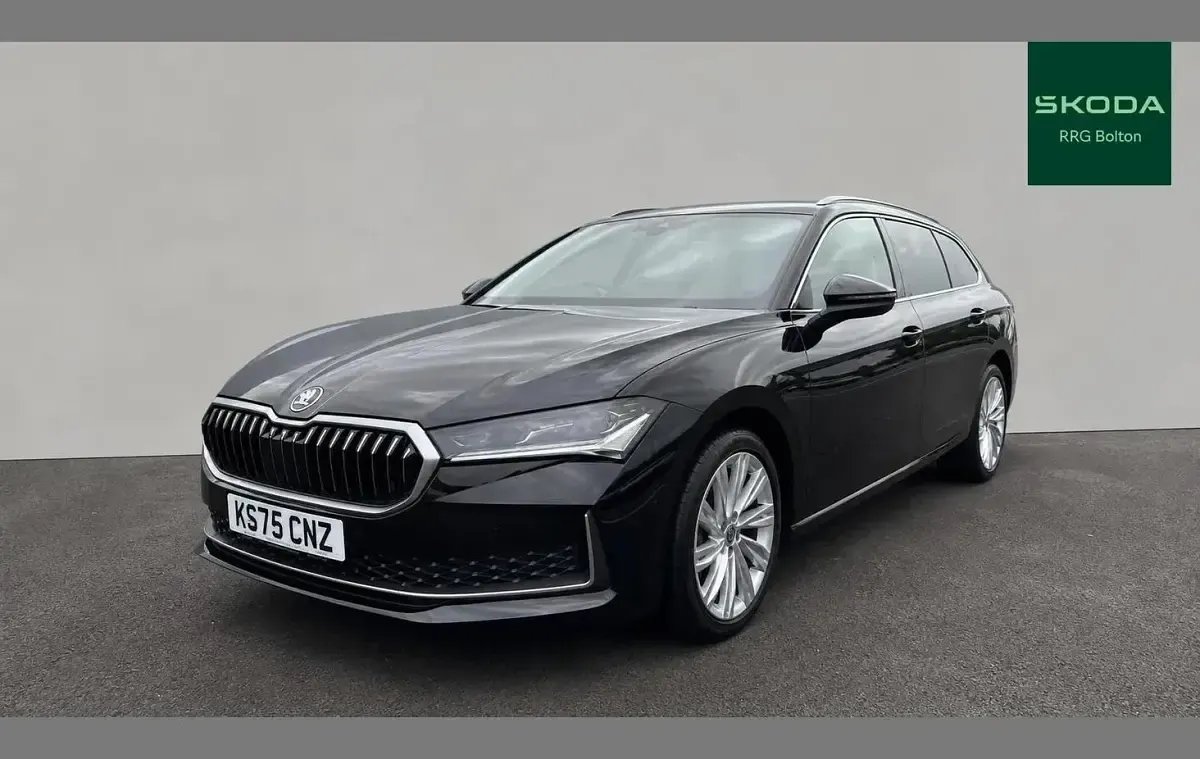 Used Skoda Superb SE L 150 HP (110 kW) 2026 Midnight black metallic Estate