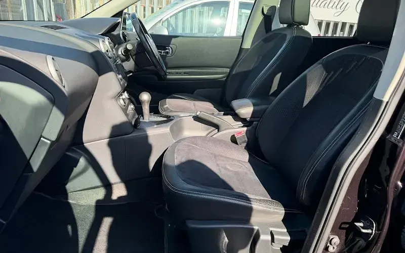 Used Nissan Qashqai 360º 117 HP (86 kW) 2013 Black SUV