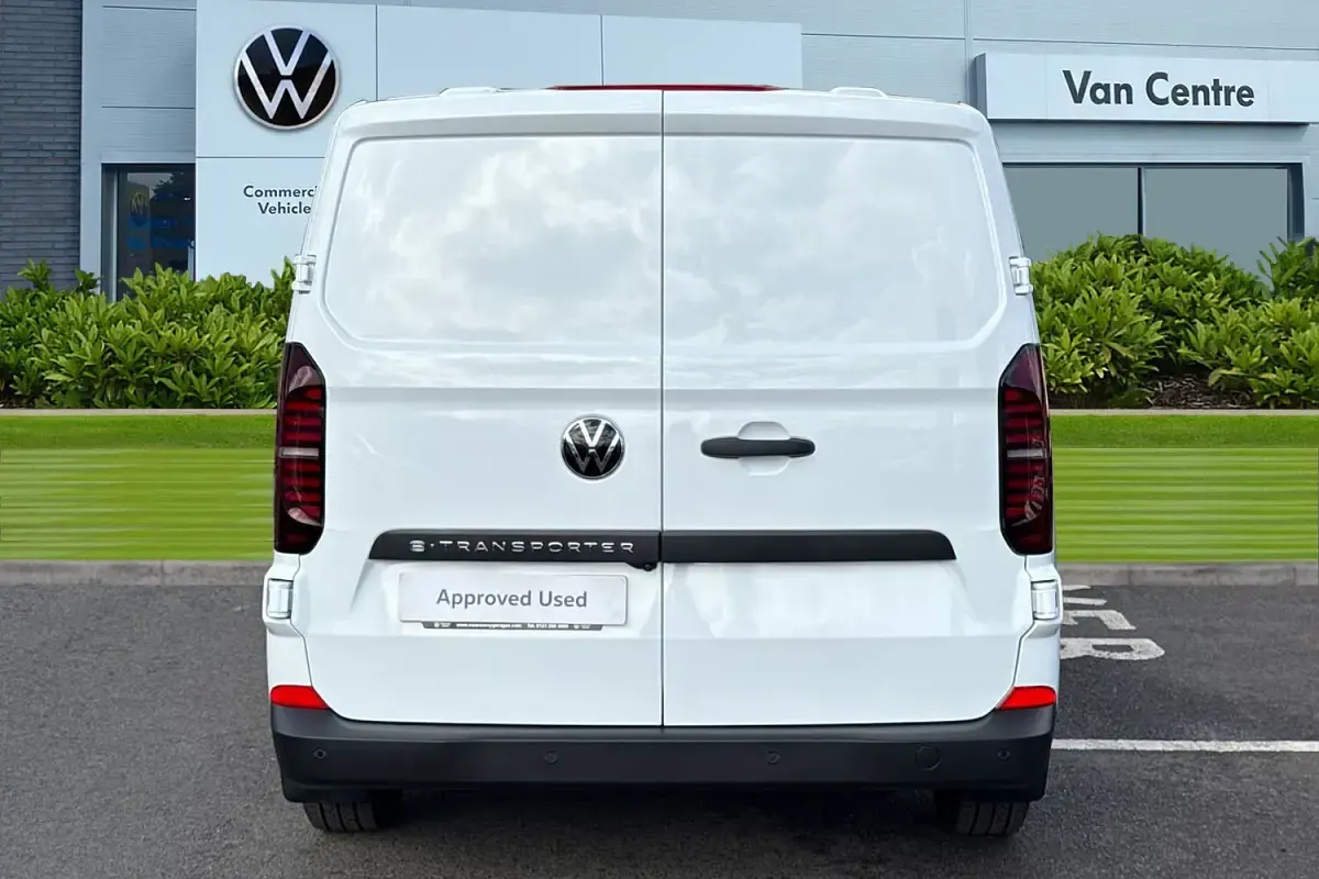 New VW T7 100 kW (136 HP) 2025 White Van