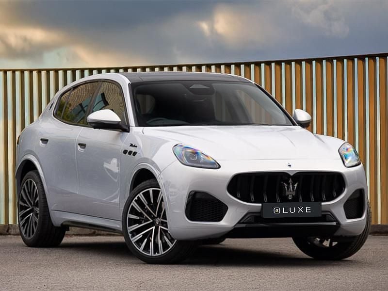 Silver Used 2025 Maserati Grecale SUV | £57,898 - Image 1/4
