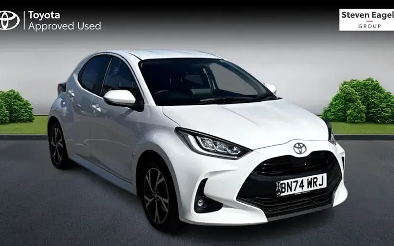 Used Toyota Yaris Design 116 HP (85 kW) 2026 Hatchback
