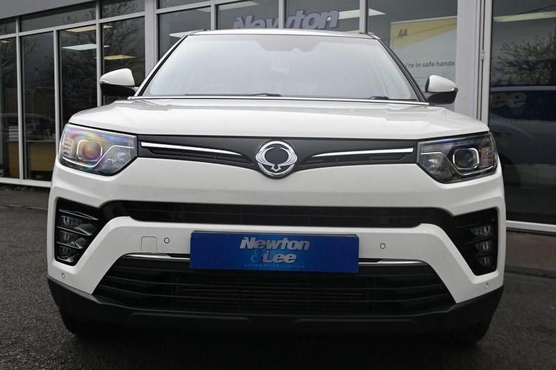 Used SsangYong Tivoli 136 HP (100 kW) 2021 White SUV