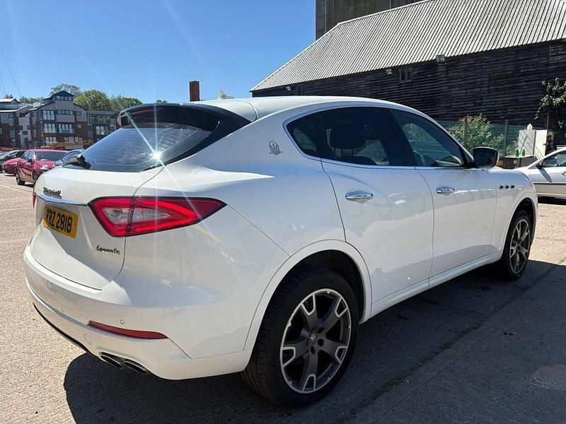 Used Maserati Levante 275 HP (202 kW) 2017 White SUV