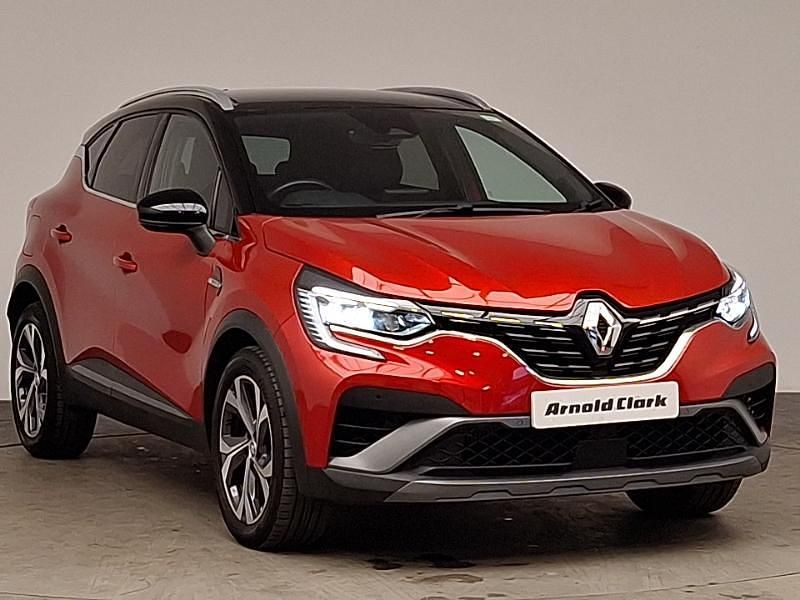 Second-hand Renault Captur R.S. 140 CP (102 kW) 2022 Roșu SUV
