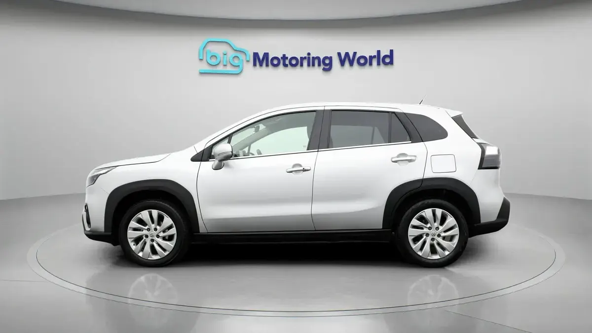 Used Suzuki SX4 S-Cross 129 HP (94 kW) 2023 Silver SUV