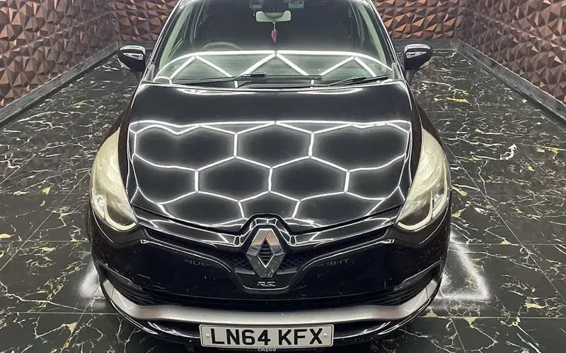 Used Renault Clio 200 HP (147 kW) 2015 Hatchback