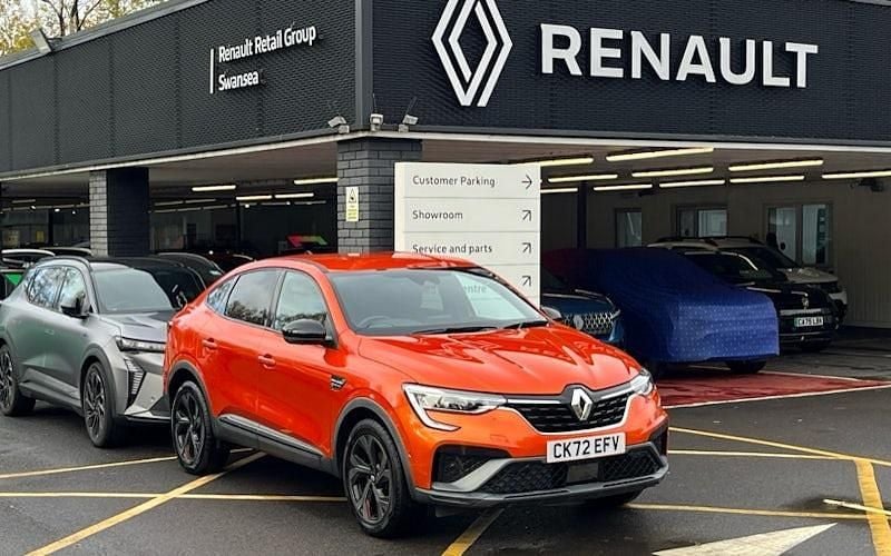 Id metallic valencia orange Used 2022 Renault Arkana R.S. SUV | £15,273 (Good price) - Image 1/4