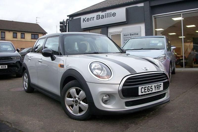 Silver Used 2015 Mini Cooper D Hatch Hatchback | £4,995 (Fair price) - Image 1/4