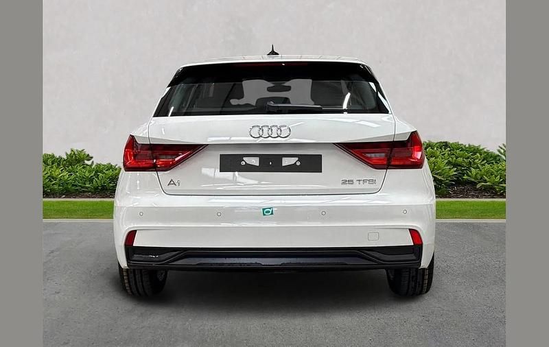 Nowe Audi A1 Sport 113 KM (83 kW) 2025 Other SUV