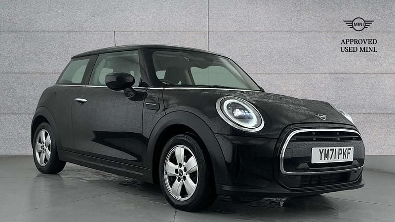 Used Mini Cooper Classic 134 HP (98 kW) 2022 Black Hatchback