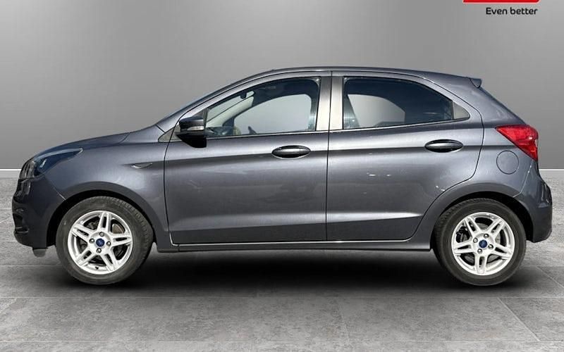 Usado Ford Ka Plus Zetec 86 HP (63 kW) 2017 Citadino