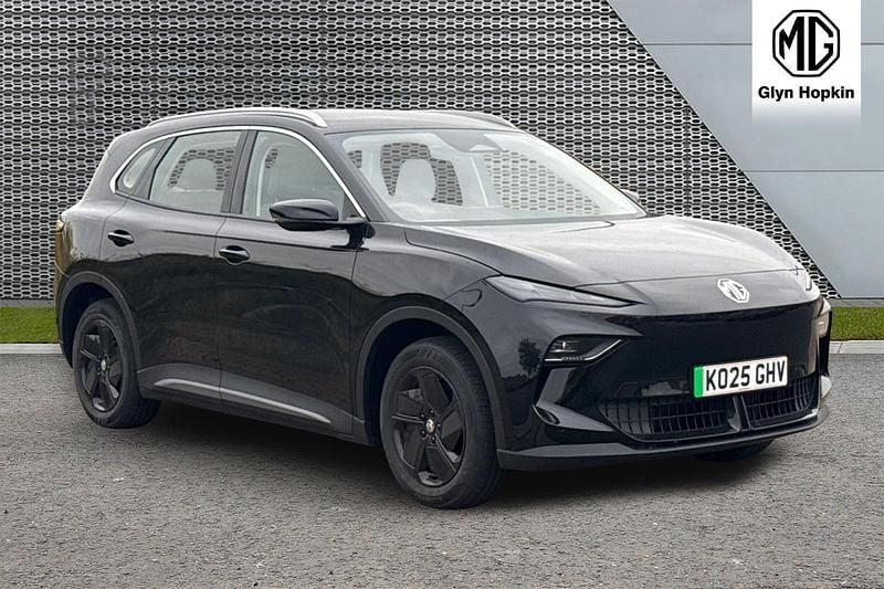 Black New 2025 MG MG5 EV SE Estate | £21,371 - Image 1/4