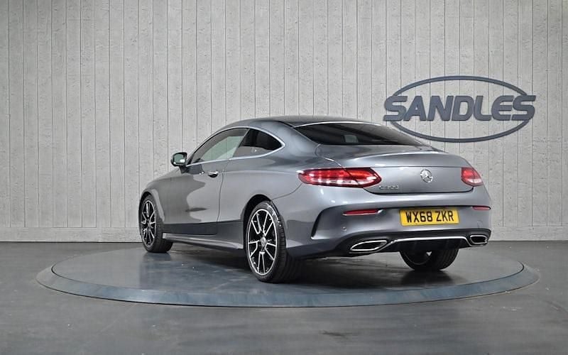Used Mercedes C300 AMG Line Premium Plus 258 HP (189 kW) 2020 Coupe
