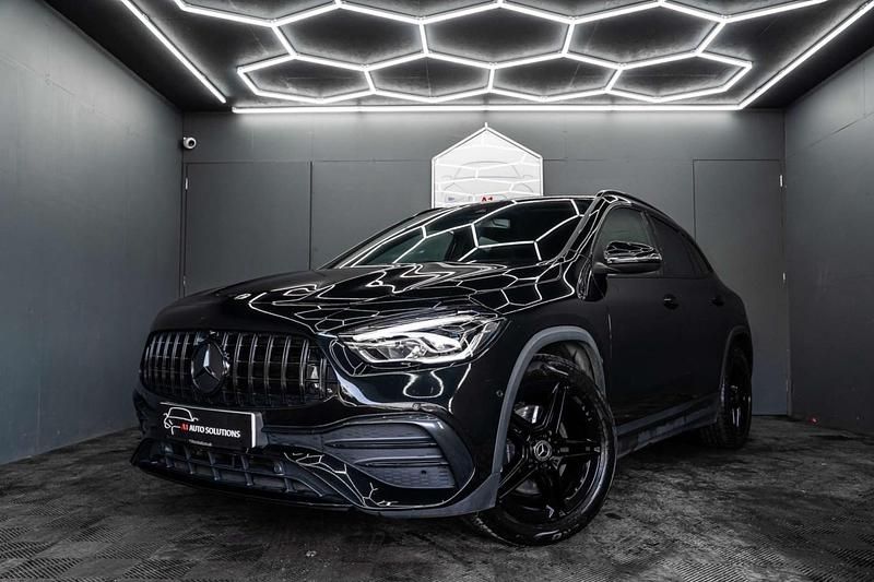 Used Mercedes GLA200 AMG Line Premium 163 HP (119 kW) 2022 Black SUV