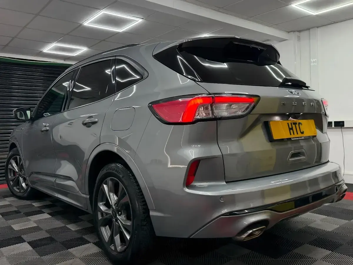 Used Ford Kuga ST-Line 120 HP (88 kW) 2021 Silver SUV