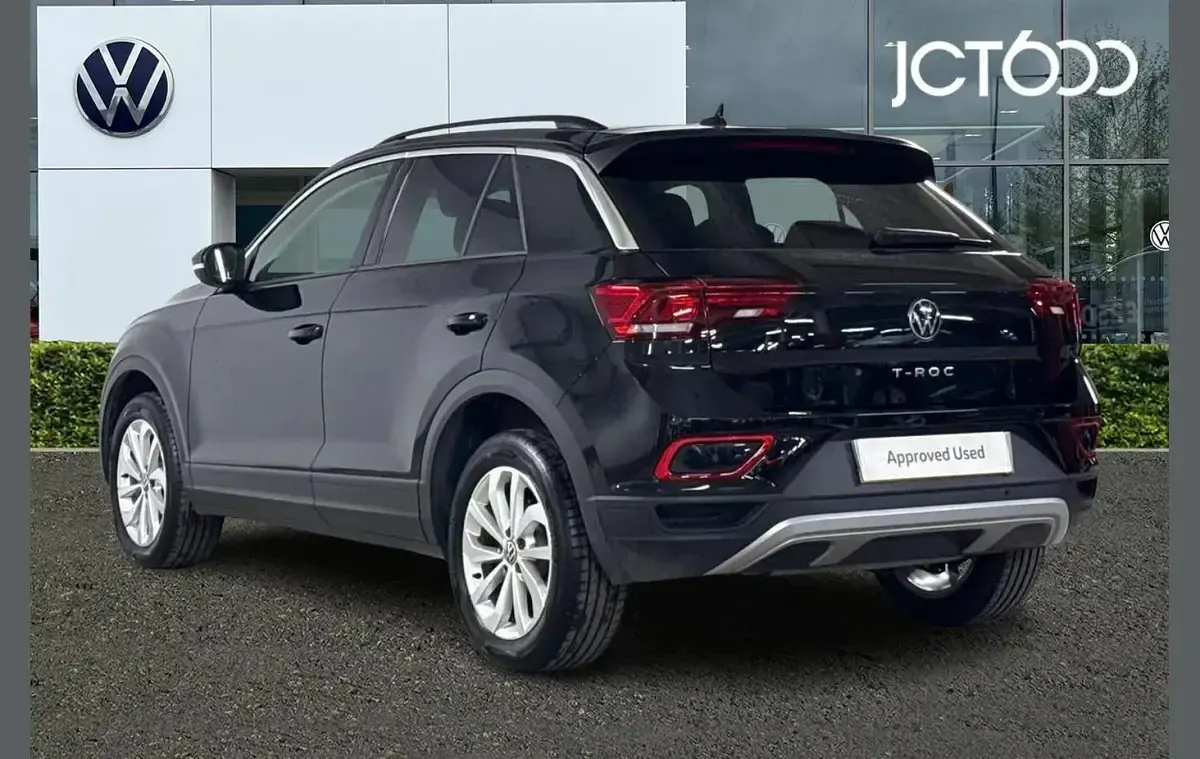 Used VW T-Roc Match 150 HP (110 kW) 2025 Black SUV