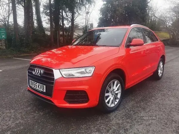 Used Audi Q3 Design 150 HP (110 kW) 2015 Red SUV
