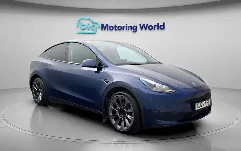 Used Tesla Model Y Long Range AWD 286 kW (389 HP) 2025 SUV
