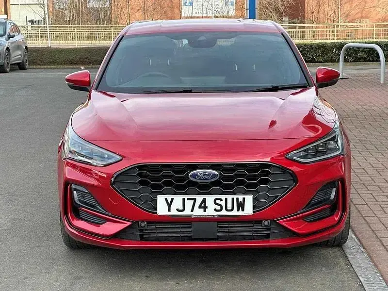 Used Ford Focus ST-Line X 2025 Red Hatchback