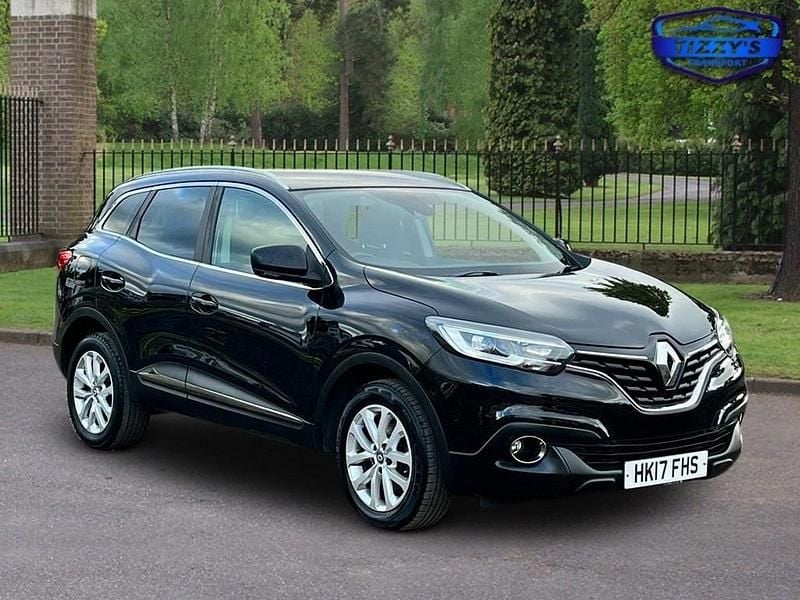 Black Used 2017 Renault Kadjar Dynamique SUV | £5,499 (Fair price) - Image 1/4