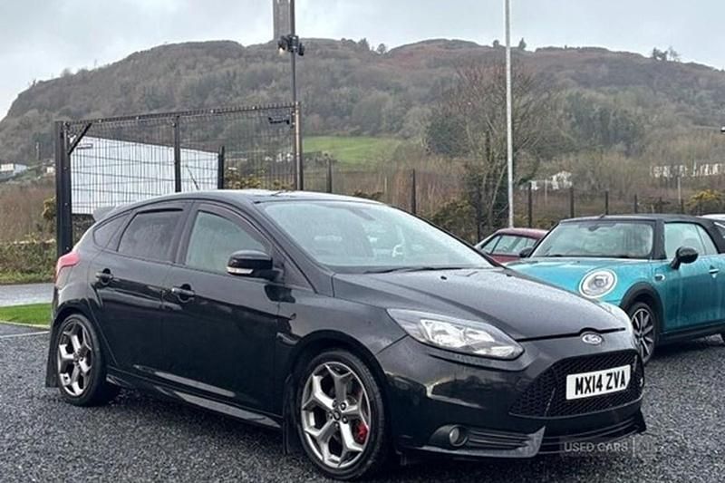 Black Used 2014 Ford Focus ST Hatchback | £8,950 (A bit pricey) - Image 1/1