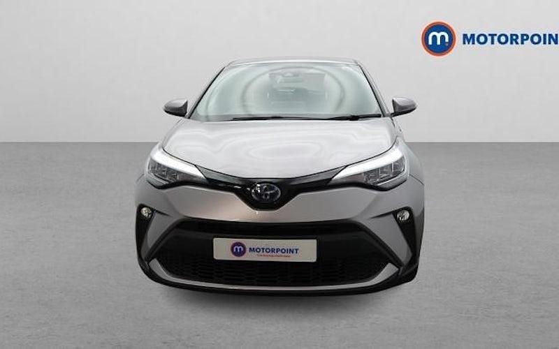 Used Toyota C-HR 122 HP (89 kW) 2023 SUV