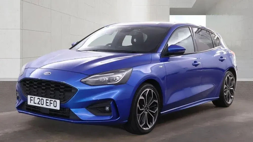 Used Ford Focus ST-Line X 182 HP (133 kW) 2020 Blue Hatchback