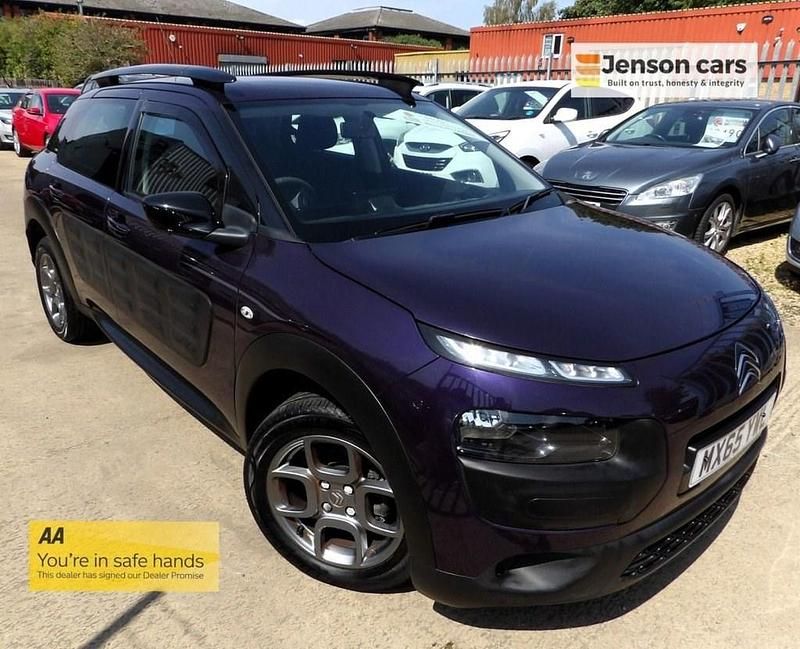 Mauve/purple Used 2015 Citroën C4 Cactus Feel Hatchback | £6,290 (Fair price) - Image 1/4