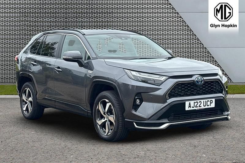 Grey Used 2022 Toyota RAV4 Hybrid Design SUV | £25,678 (Good price) - Image 1/4