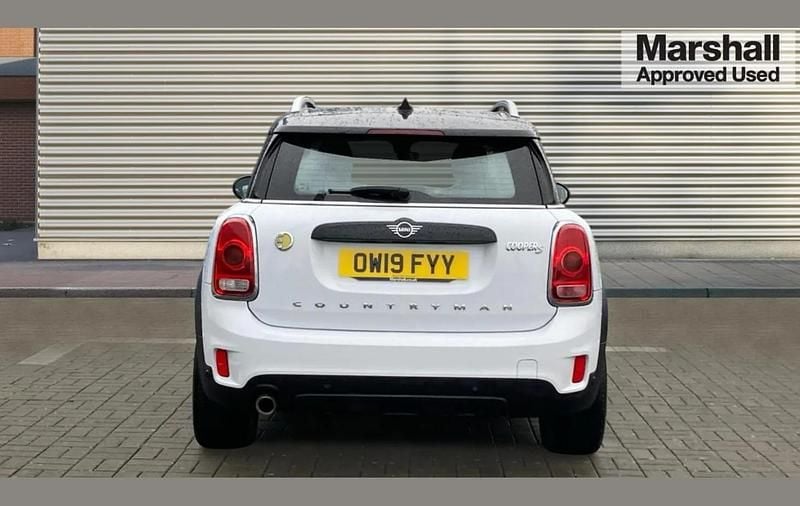 Used Mini Cooper S Countryman 221 HP (162 kW) 2019 White SUV