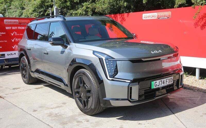 Grey Used 2024 Kia EV9 2 SUV | £65,895 - Image 1/3
