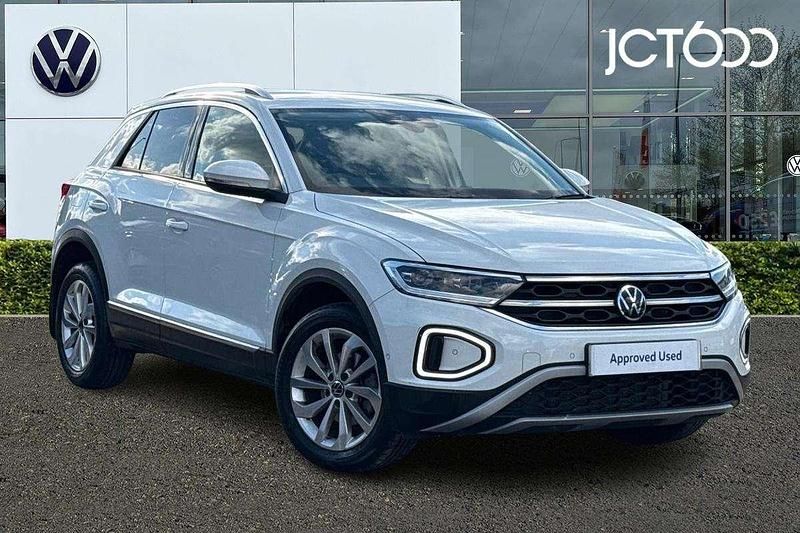 White Used 2023 VW T-Roc Style SUV | £19,616 (Good price) - Image 1/4