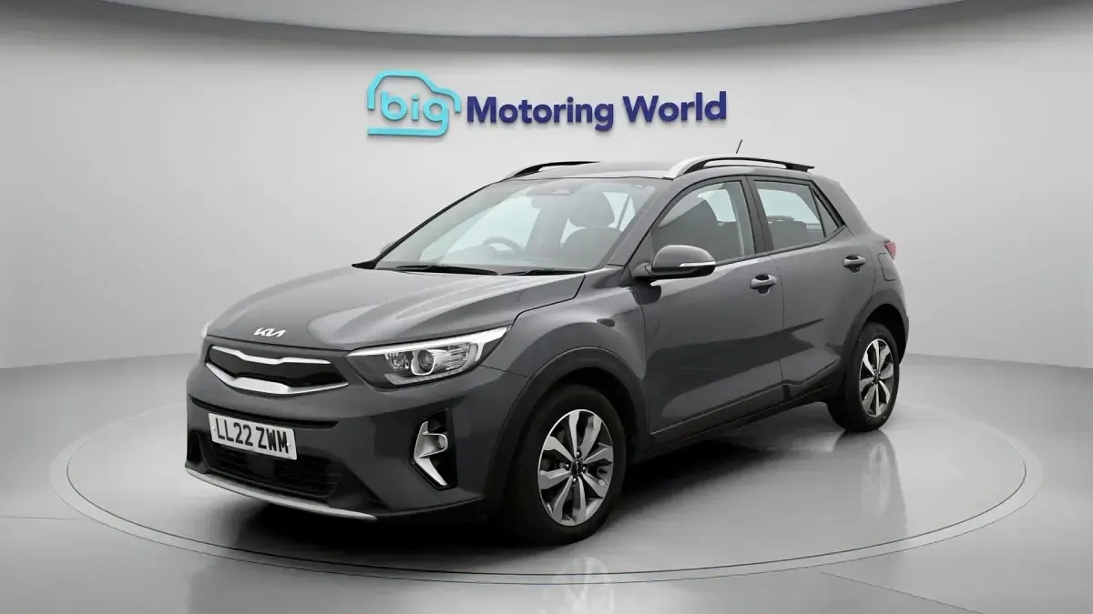 Used Kia Stonic 99 HP (72 kW) 2022 Grey SUV