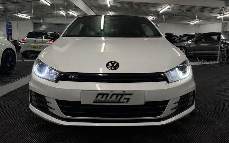 Used VW Scirocco Black Edition 184 HP (135 kW) 2016 White Coupe