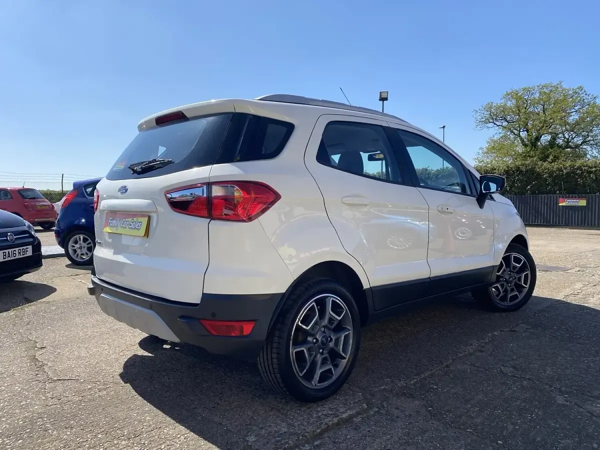 Used Ford Ecosport Titanium 2015 White SUV